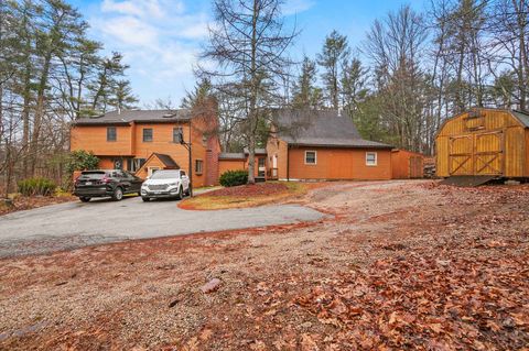 1 Blueberry Hill Road Raymond NH 03077