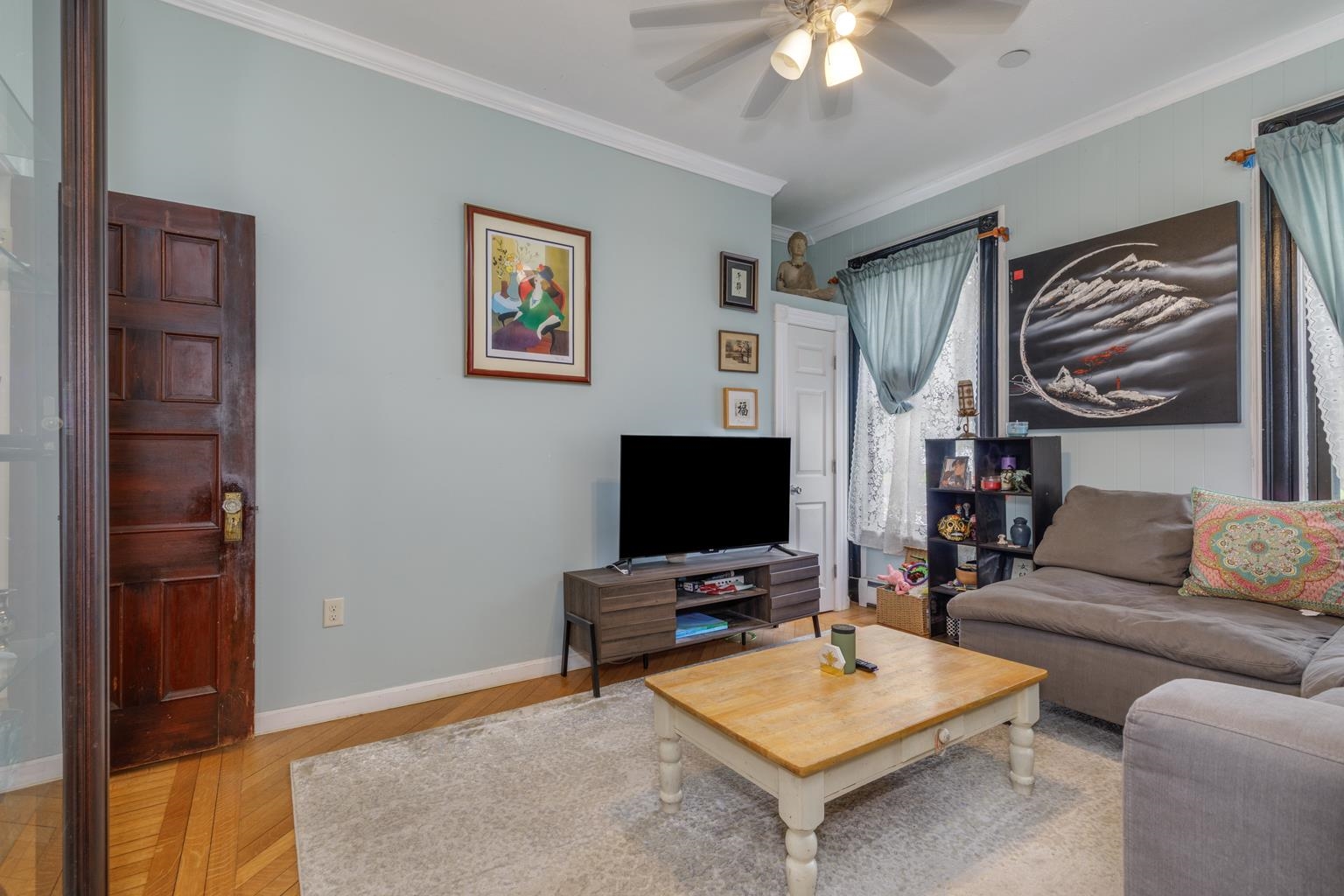 Manchester, New Hampshire 03104, United States, 6 Bedrooms Bedrooms, ,6 BathroomsBathrooms,Residential,Active,149570