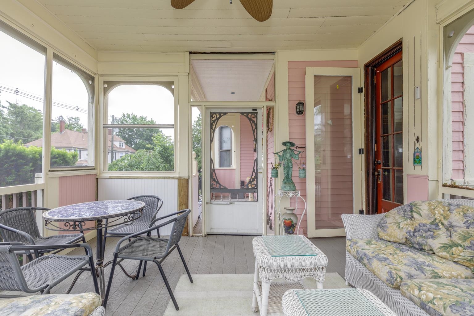 Manchester, New Hampshire 03104, United States, 6 Bedrooms Bedrooms, ,6 BathroomsBathrooms,Residential,Active,149570