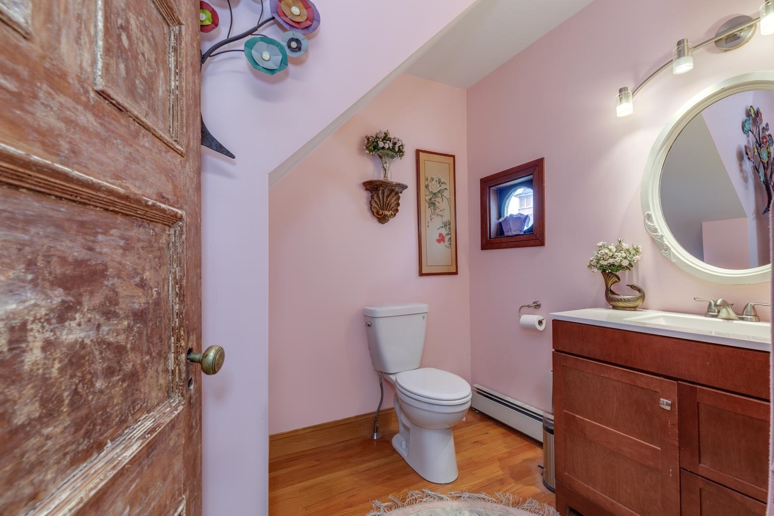 Manchester, New Hampshire 03104, United States, 6 Bedrooms Bedrooms, ,6 BathroomsBathrooms,Residential,Active,149570