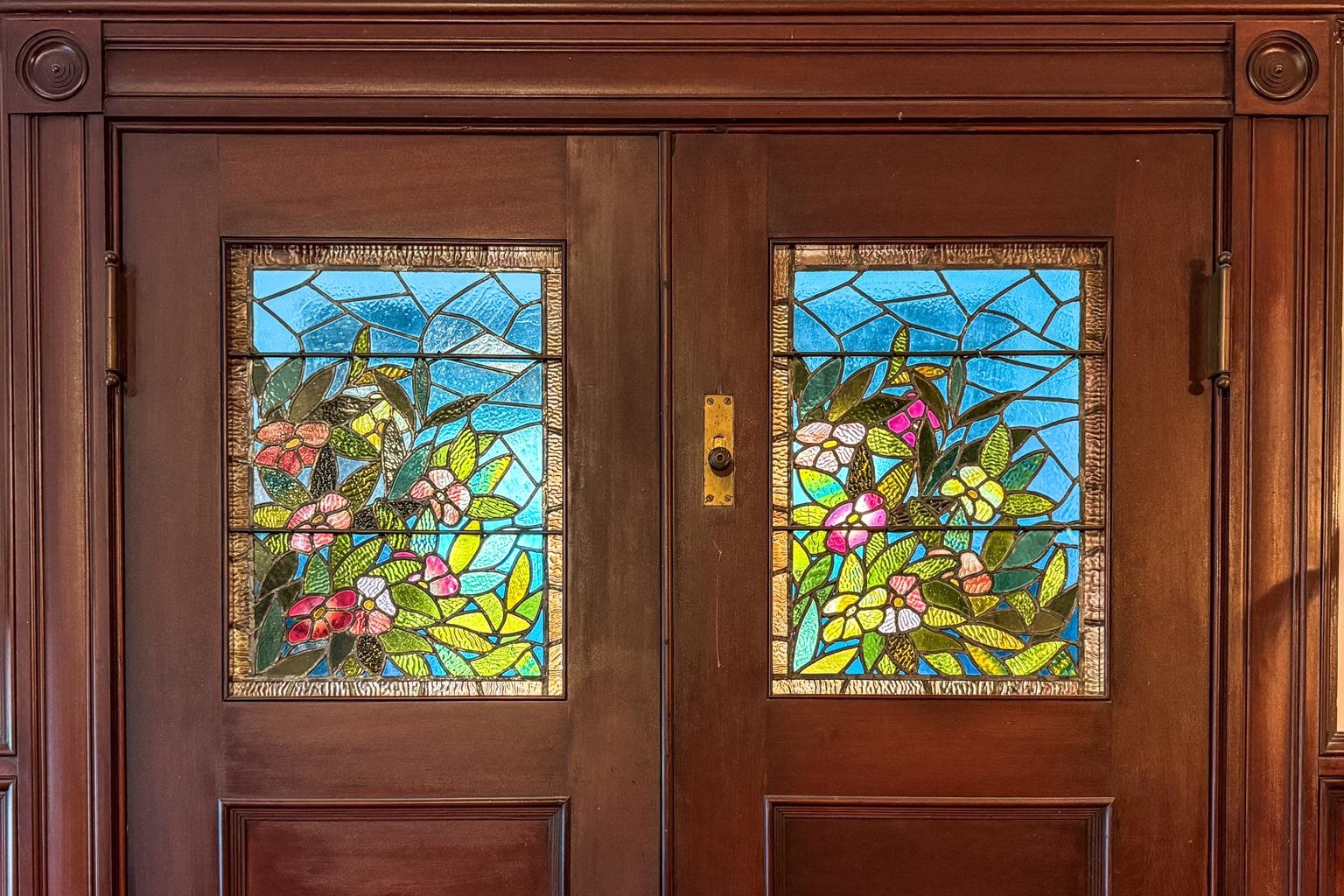 Manchester, New Hampshire 03104, United States, 6 Bedrooms Bedrooms, ,6 BathroomsBathrooms,Residential,Active,149570