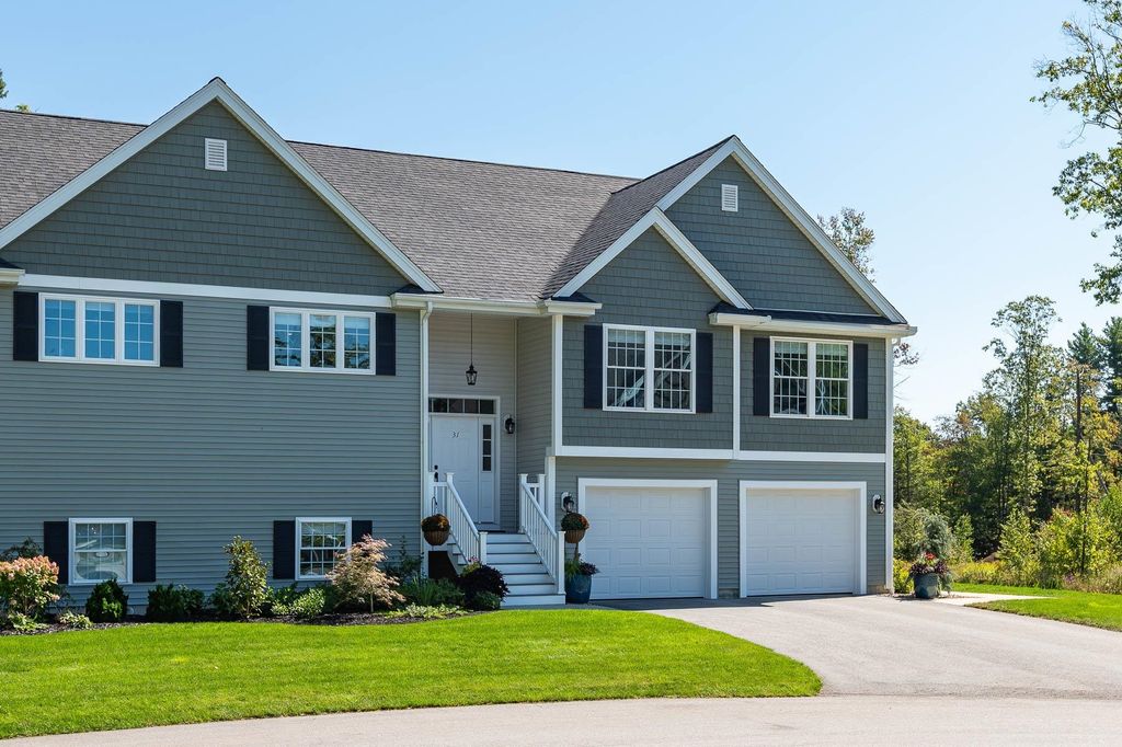 Photo of 31 Cypress Circle, Exeter, NH 03833 (MLS # 5062044)