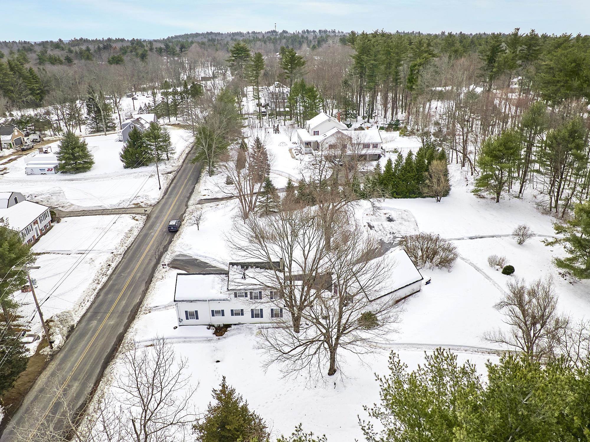 Kingston, New Hampshire 03848, United States, 3 Bedrooms Bedrooms, ,2 BathroomsBathrooms,Residential,Pending,78008