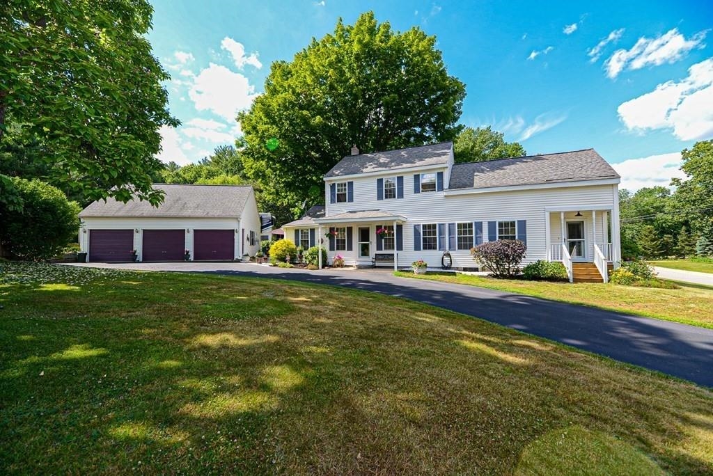 Kingston, New Hampshire 03848, United States, 3 Bedrooms Bedrooms, ,2 BathroomsBathrooms,Residential,Pending,78008