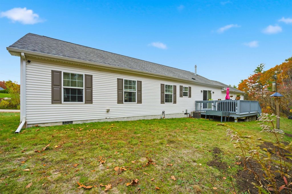 Photo of 12 Tarah Way, Fremont, NH 03044 (MLS # 5068997)