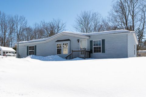 8 Miriam Road Merrimack NH 03054