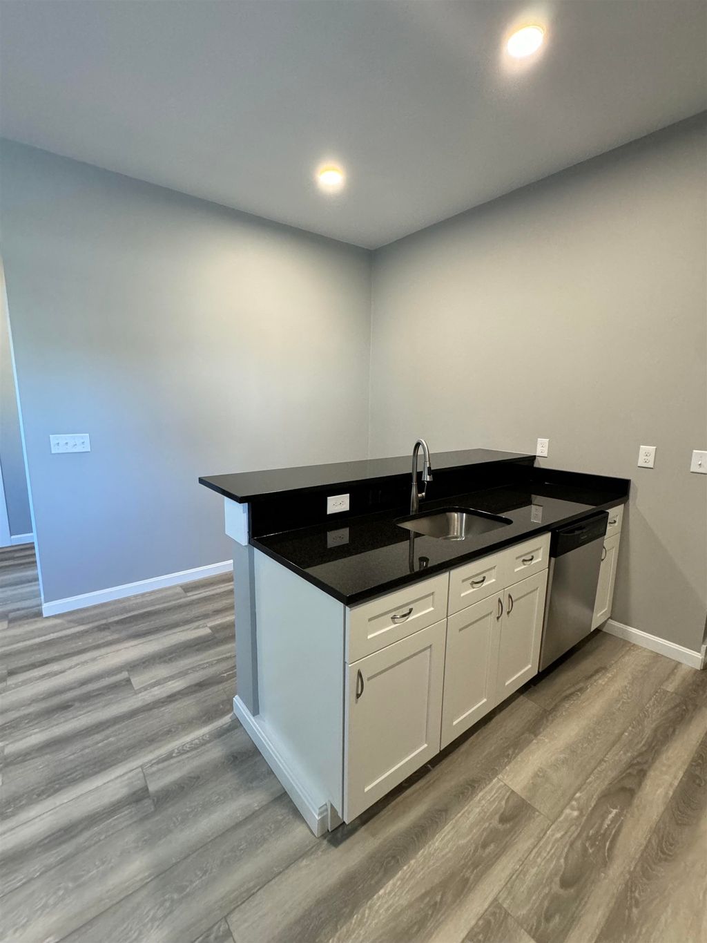 Photo of 45 Monarch Way #104, Portsmouth, NH 03801 (MLS # 5076022)