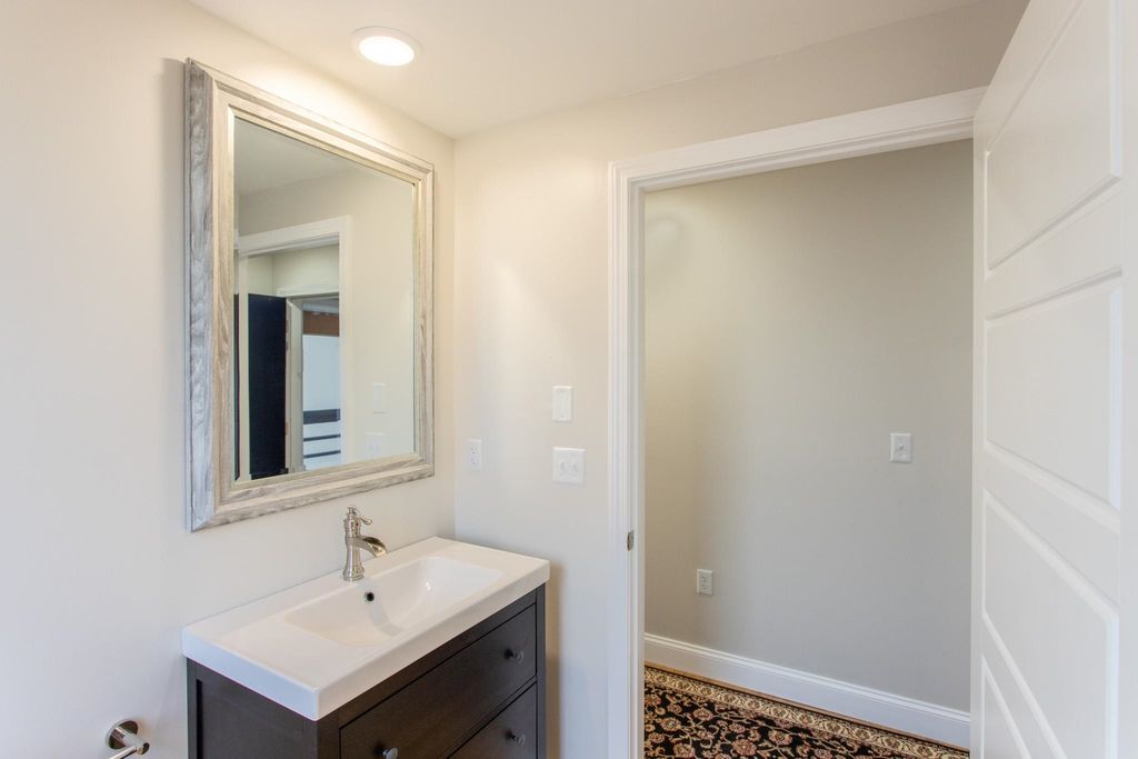 Photo of 1361 Elm Street, Manchester, NH 03101 (MLS # 5073224)