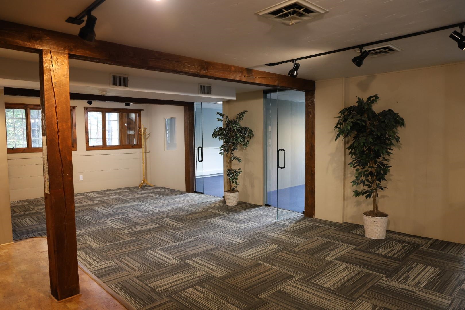 Bow, New Hampshire 03304, United States, ,Commercial,Active,37802