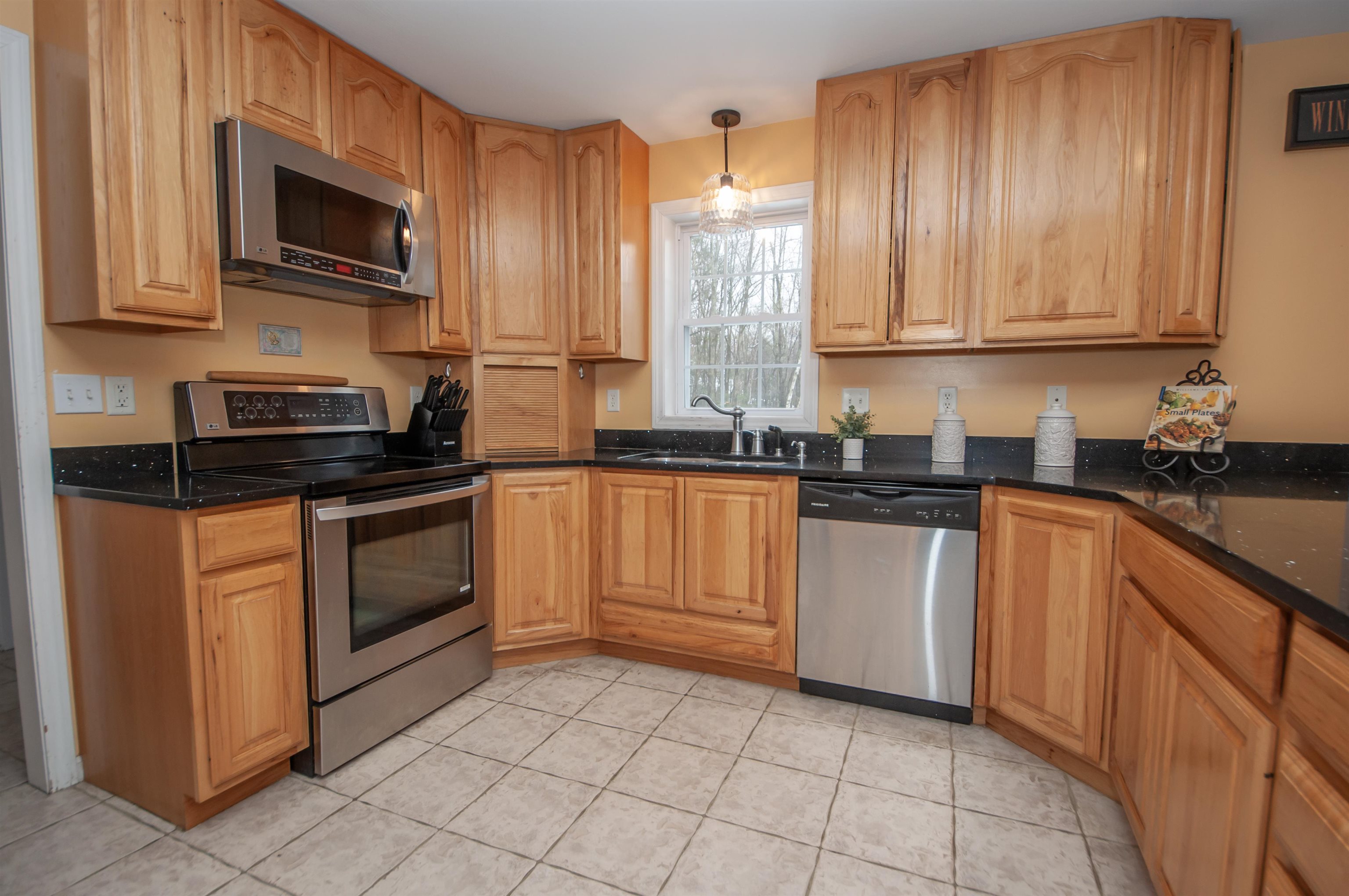 7 Shaker Lane