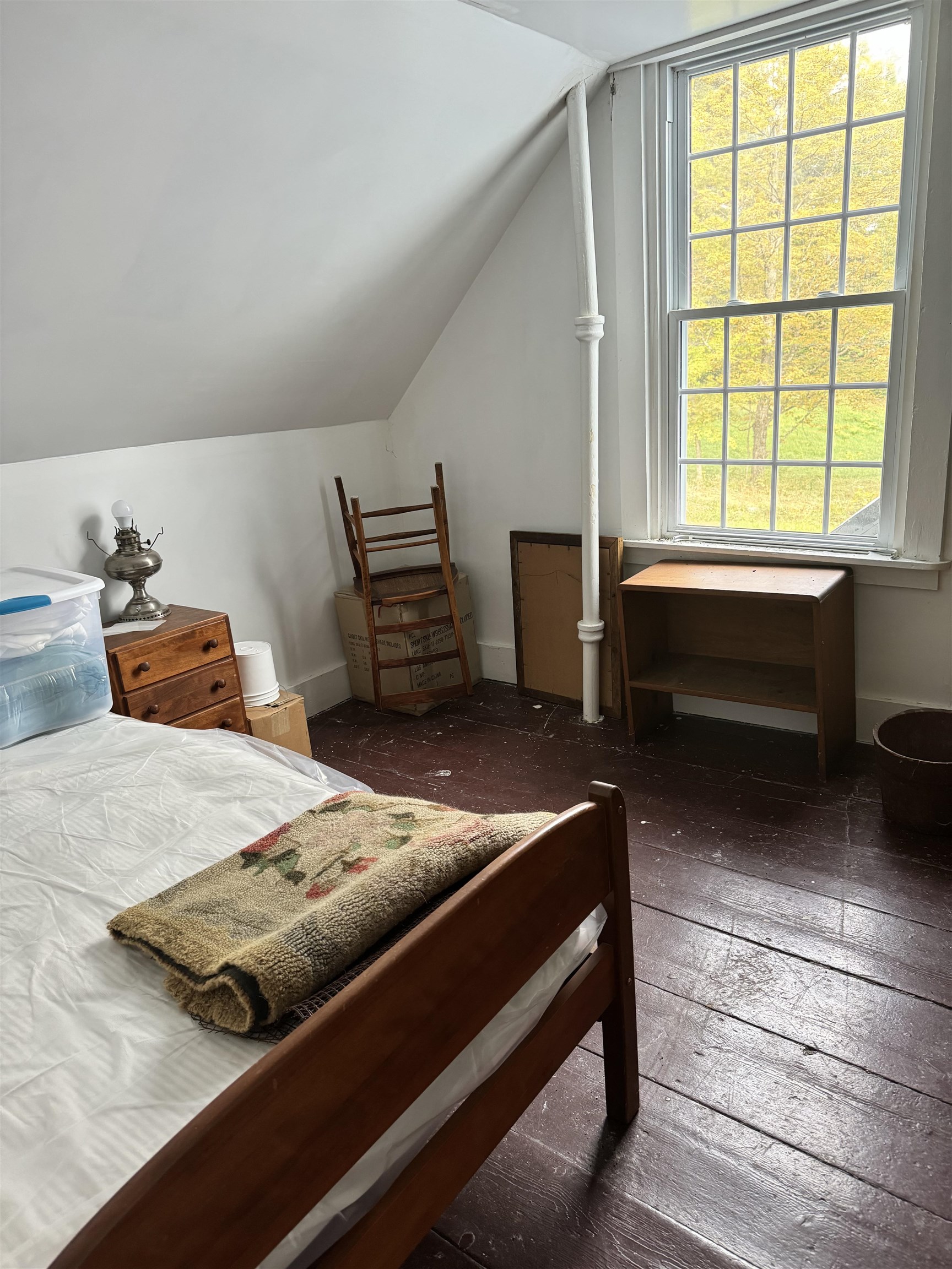 Roxbury, Vermont 05669, United States, 3 Bedrooms Bedrooms, ,2 BathroomsBathrooms,Residential,Pending,44338