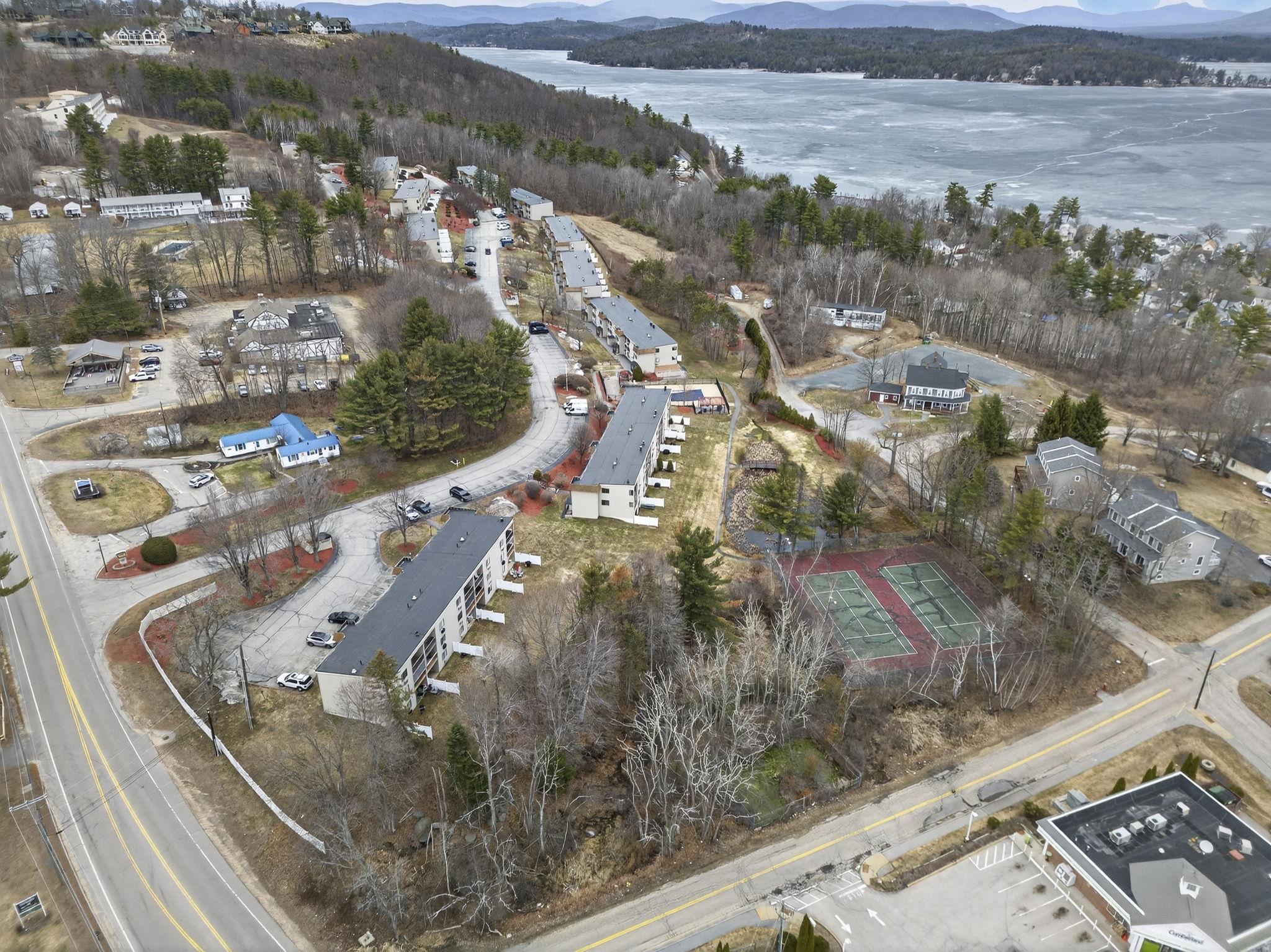 9 Treetop Circle 111