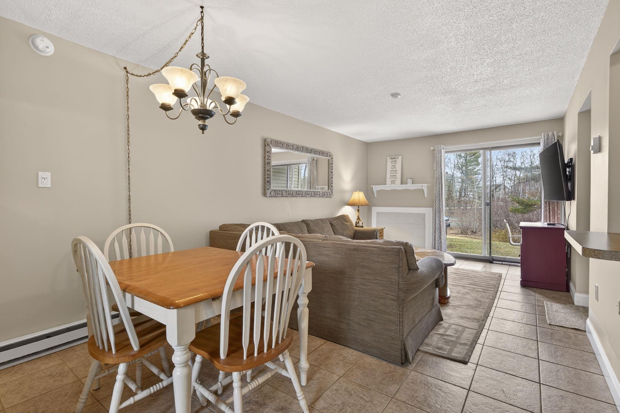 9 Treetop Circle 111