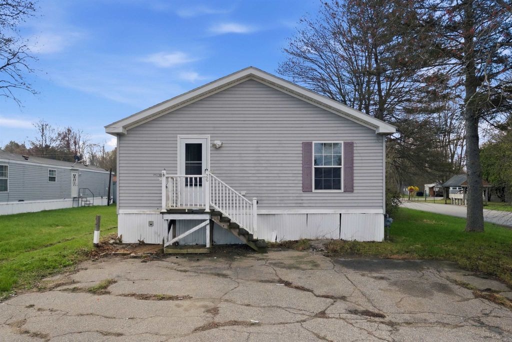 Photo of 26 Hazel Drive, Concord, NH 03301 (MLS # 5084834)