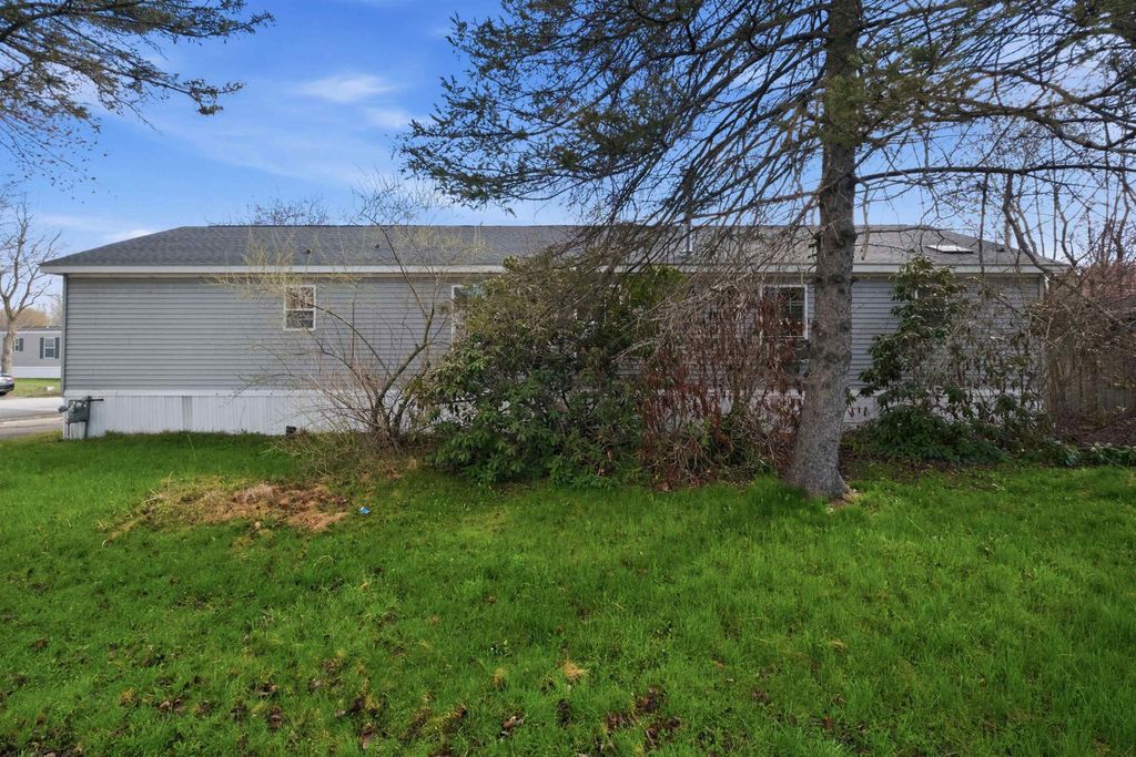 Photo of 26 Hazel Drive, Concord, NH 03301 (MLS # 5084834)