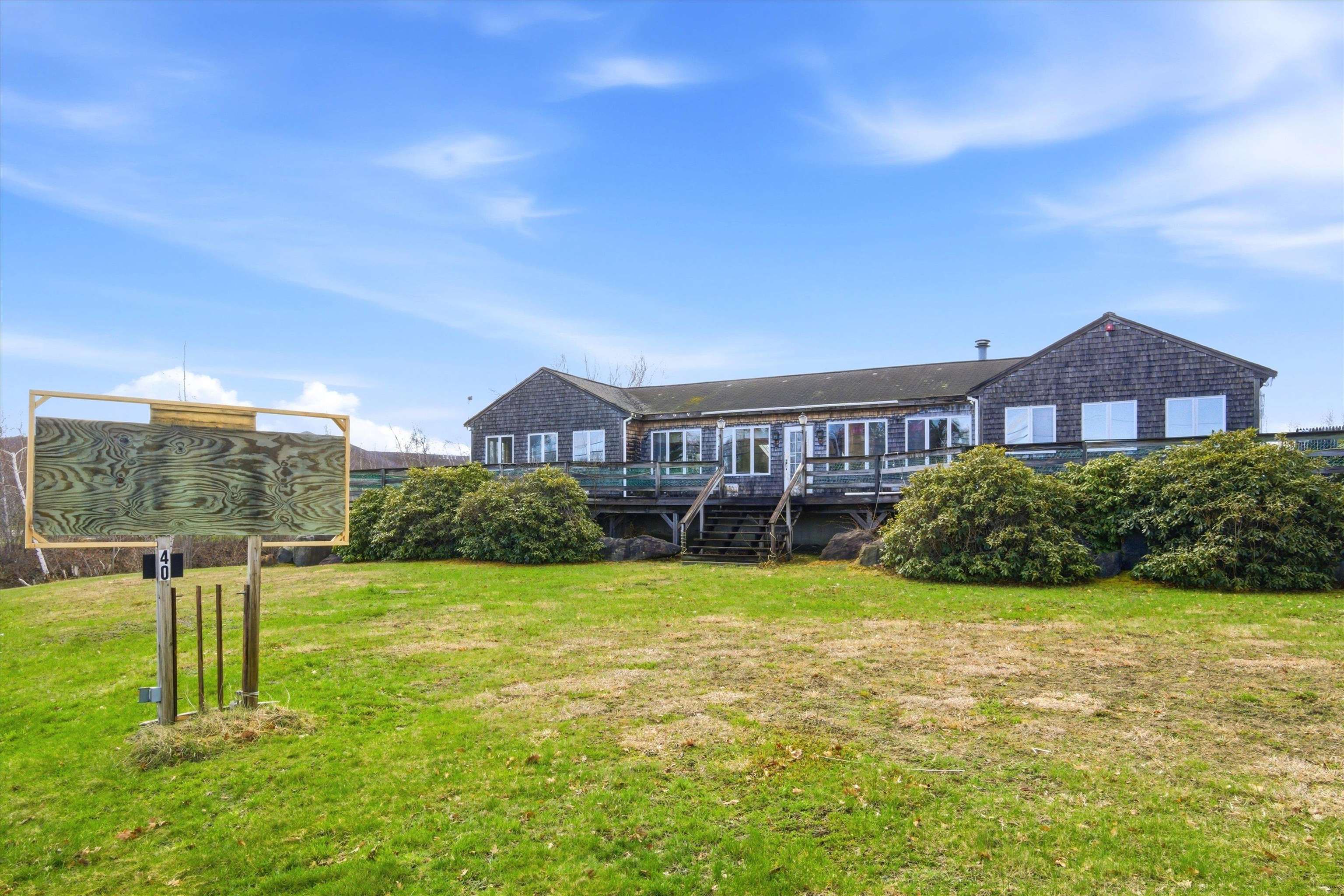 40 WEIRS Road