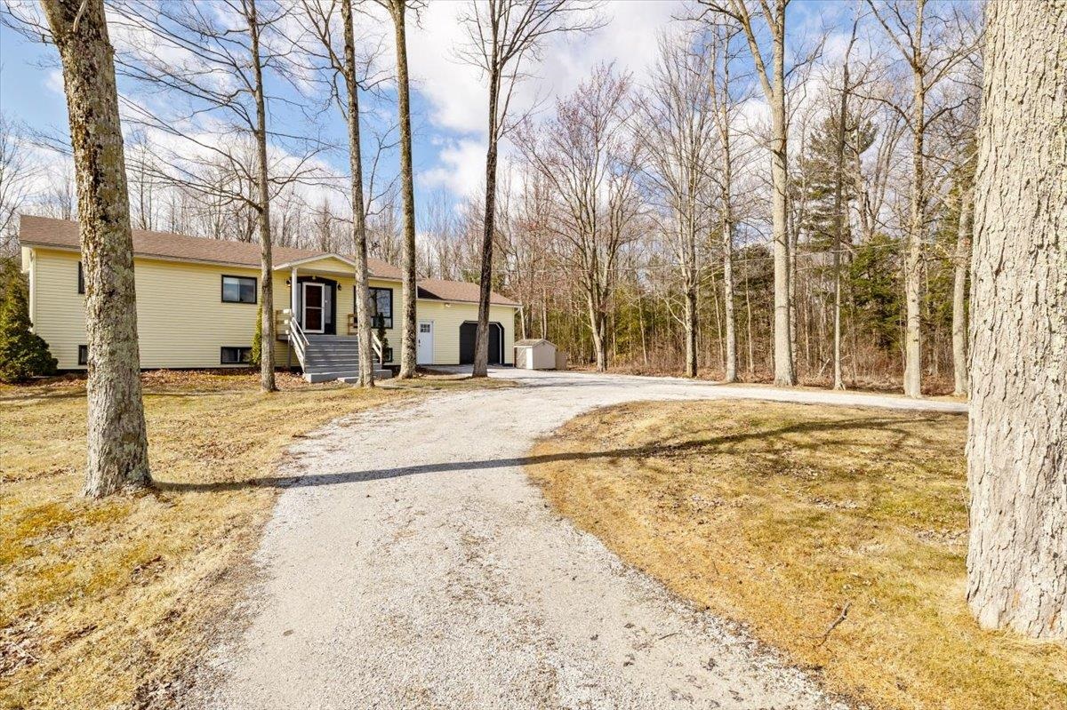 3915 Lower Newton Road