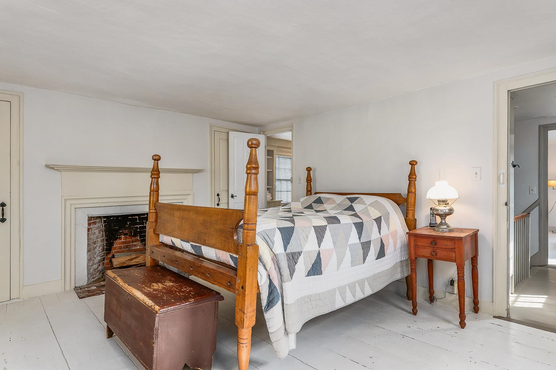 Portsmouth, New Hampshire 03801, United States, 2 Bedrooms Bedrooms, ,2 BathroomsBathrooms,Residential,Pending,103078