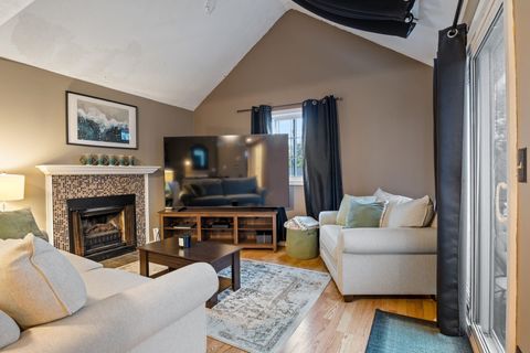 98 Henry Law Avenue 28 Dover NH 03820