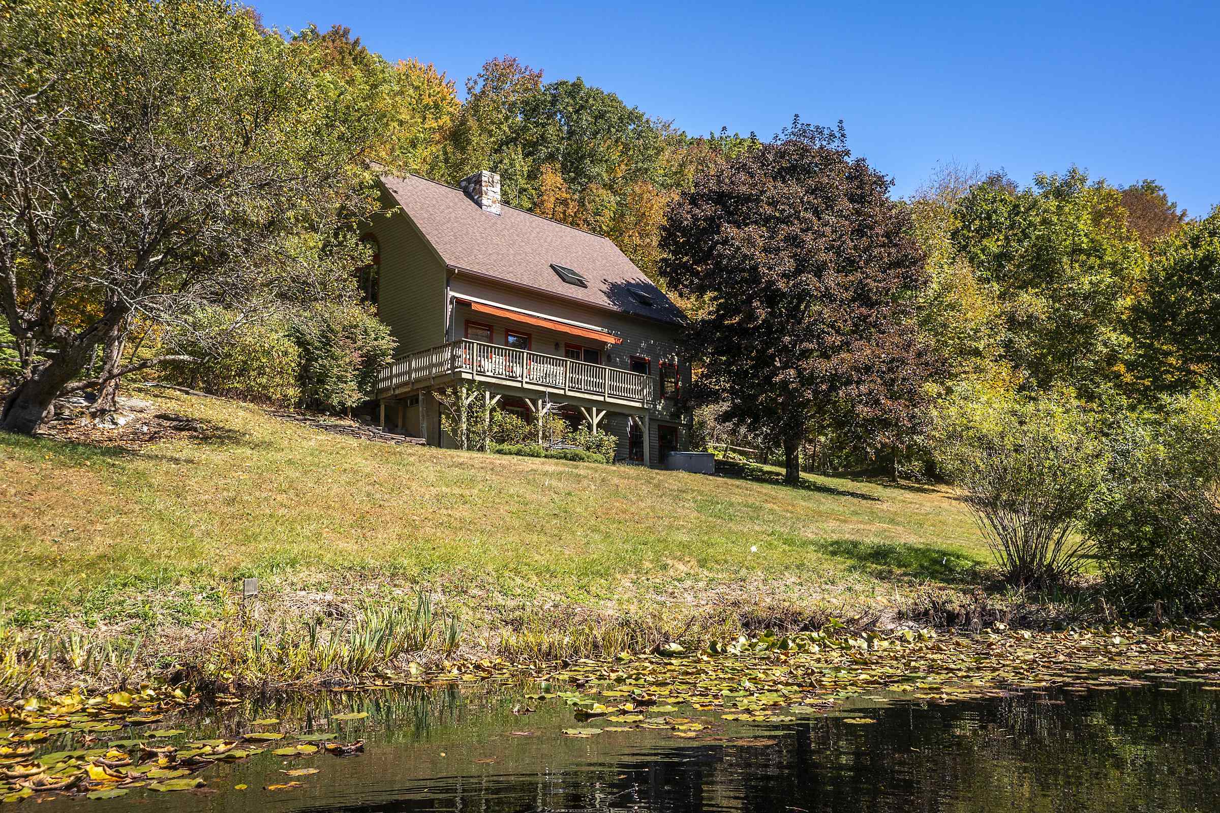 1098 West Sandgate Road