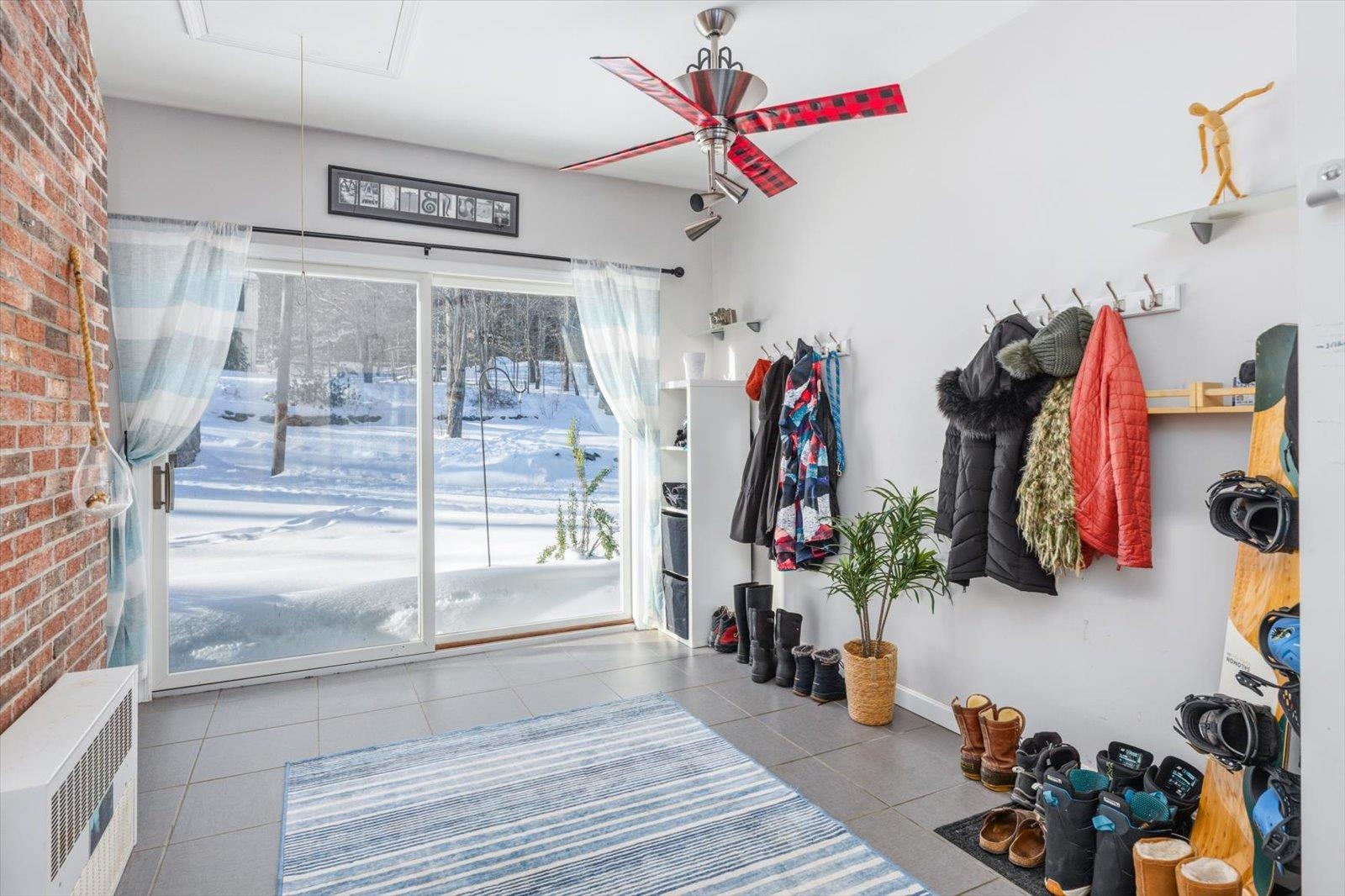 71 Mountain View Drive