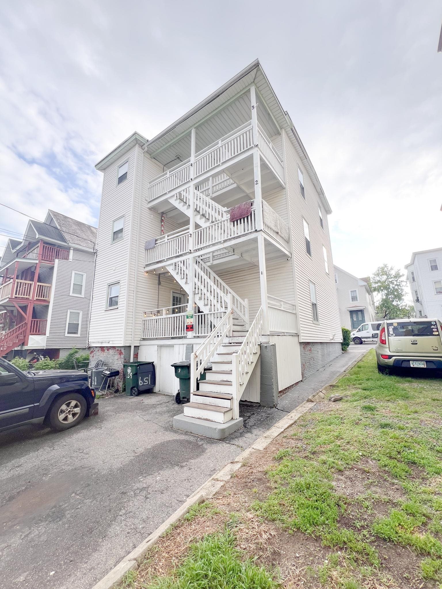 159 Cartier Street