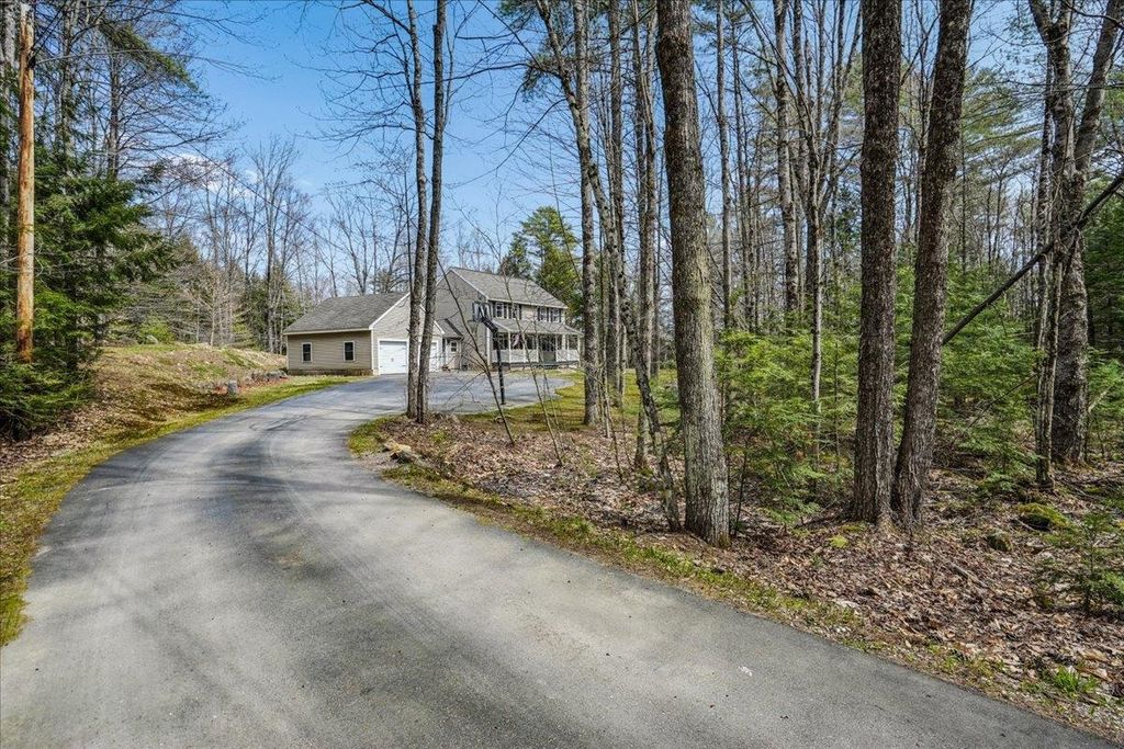 Photo of 74 Hilliard Road, Chichester, NH 03258 (MLS # 5085939)