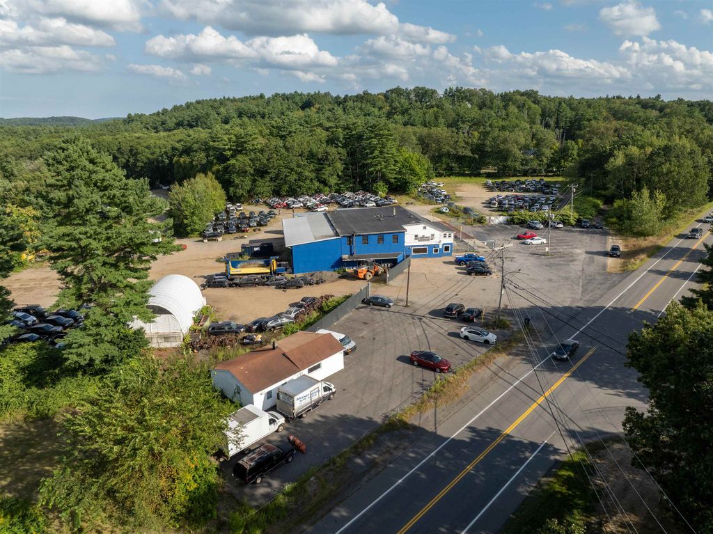 Photo of 89 Newton Road, Plaistow, NH 03865 (MLS # 5060093)