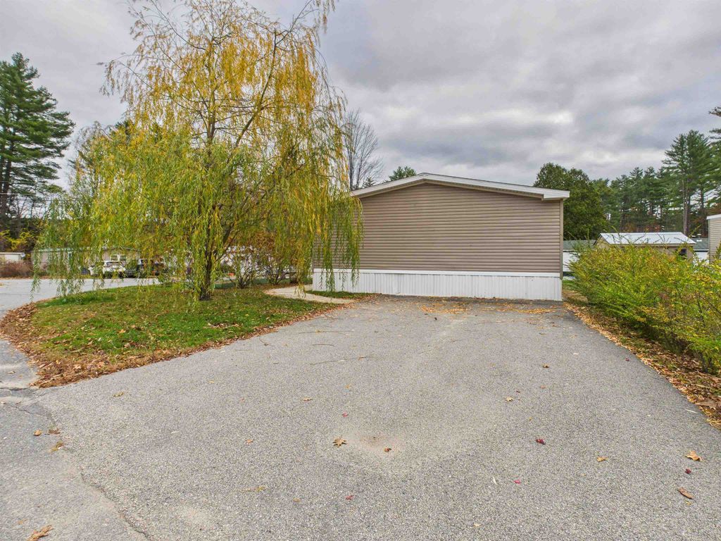 Photo of 11 Nut Hatch Lane, Keene, NH 03431 (MLS # 5069631)