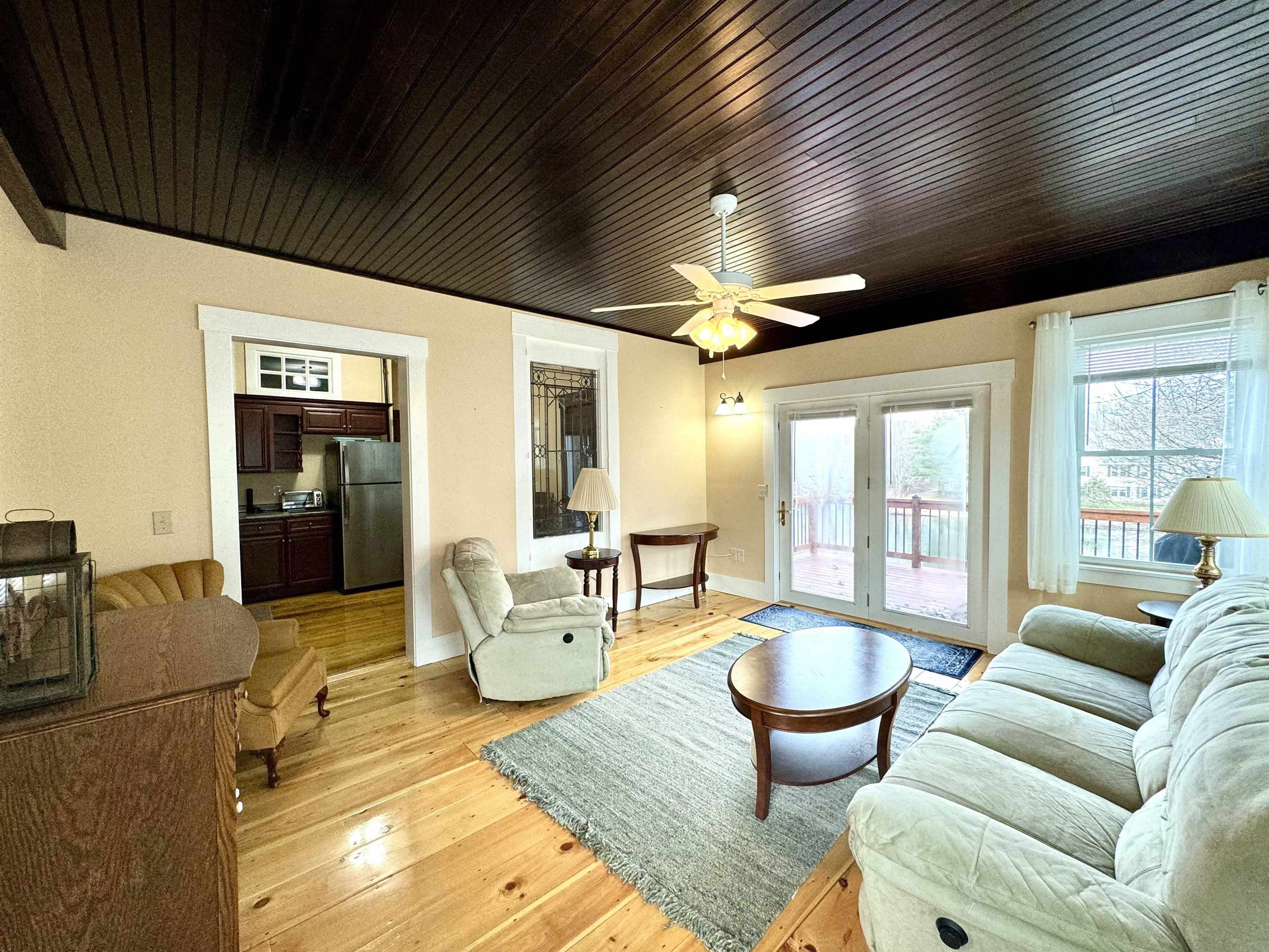 Laconia, New Hampshire 03246, United States, 4 Bedrooms Bedrooms, ,4 BathroomsBathrooms,Residential,Pending,45215