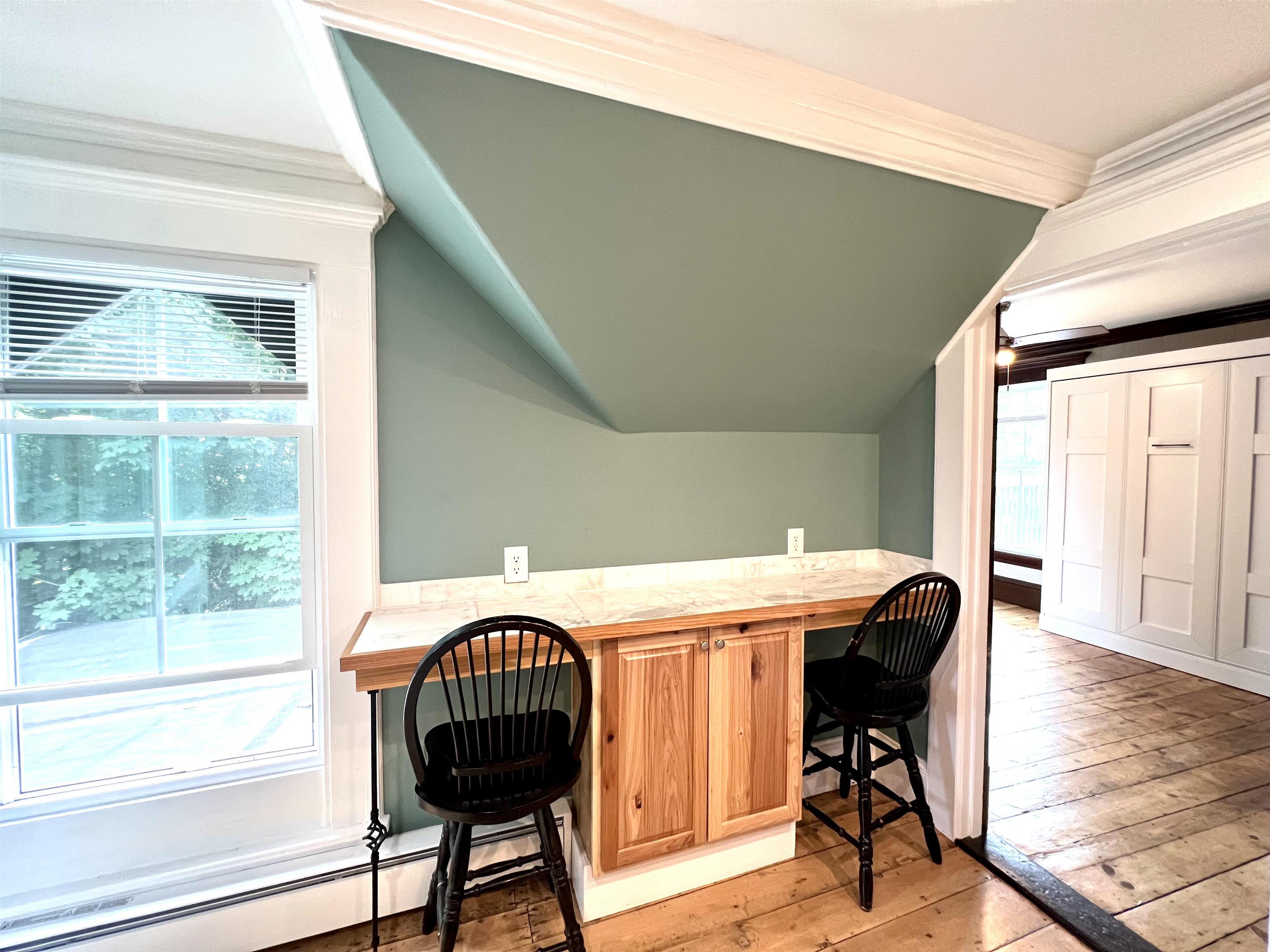 Laconia, New Hampshire 03246, United States, 4 Bedrooms Bedrooms, ,4 BathroomsBathrooms,Residential,Pending,45215