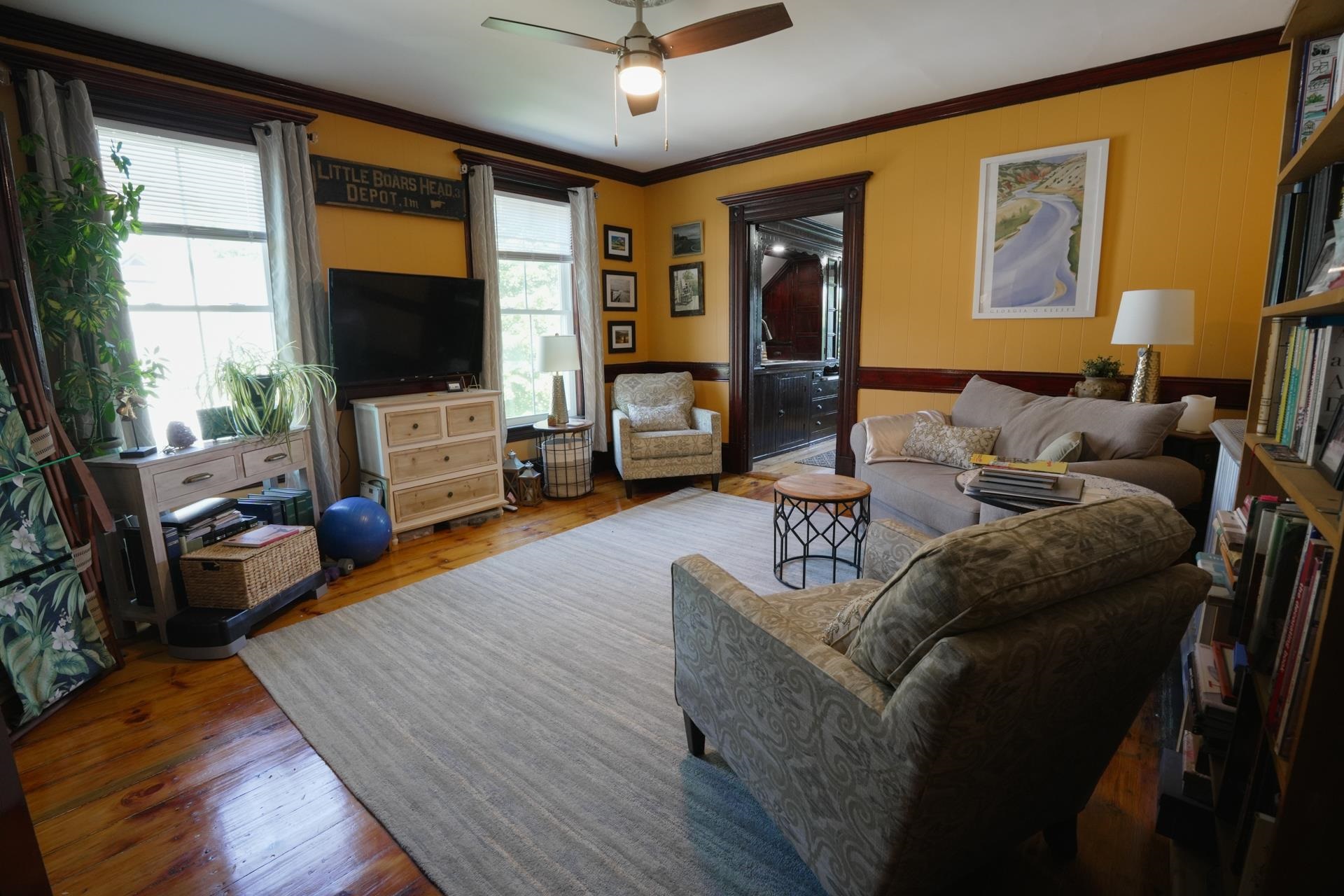 Laconia, New Hampshire 03246, United States, 4 Bedrooms Bedrooms, ,4 BathroomsBathrooms,Residential,Pending,45215