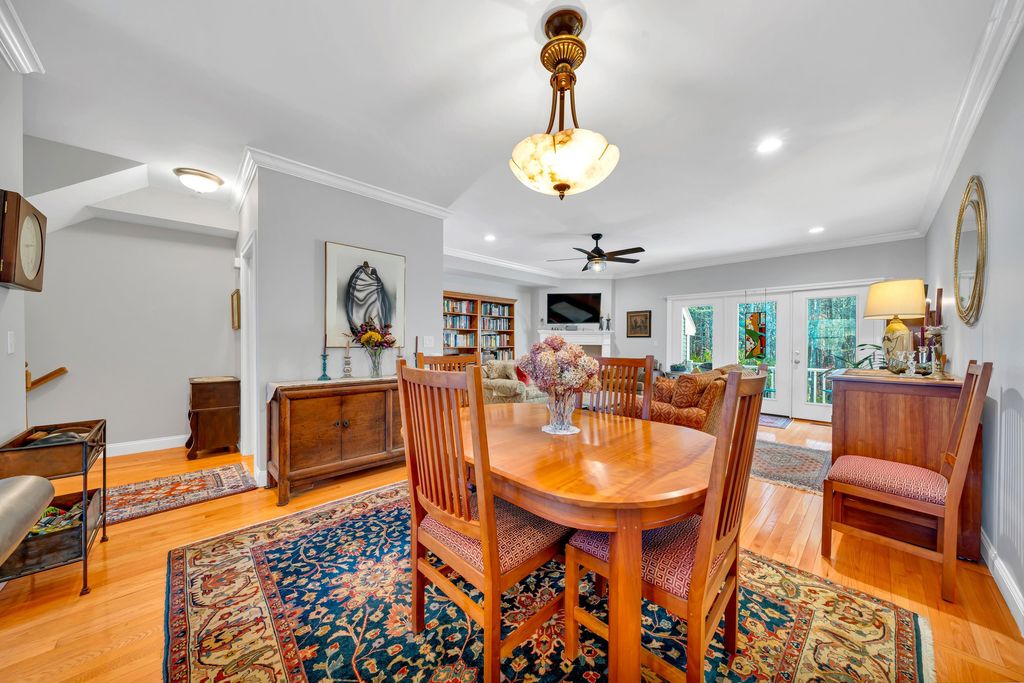 Photo of 131 Court Street #10, Exeter, NH 03833 (MLS # 5071804)