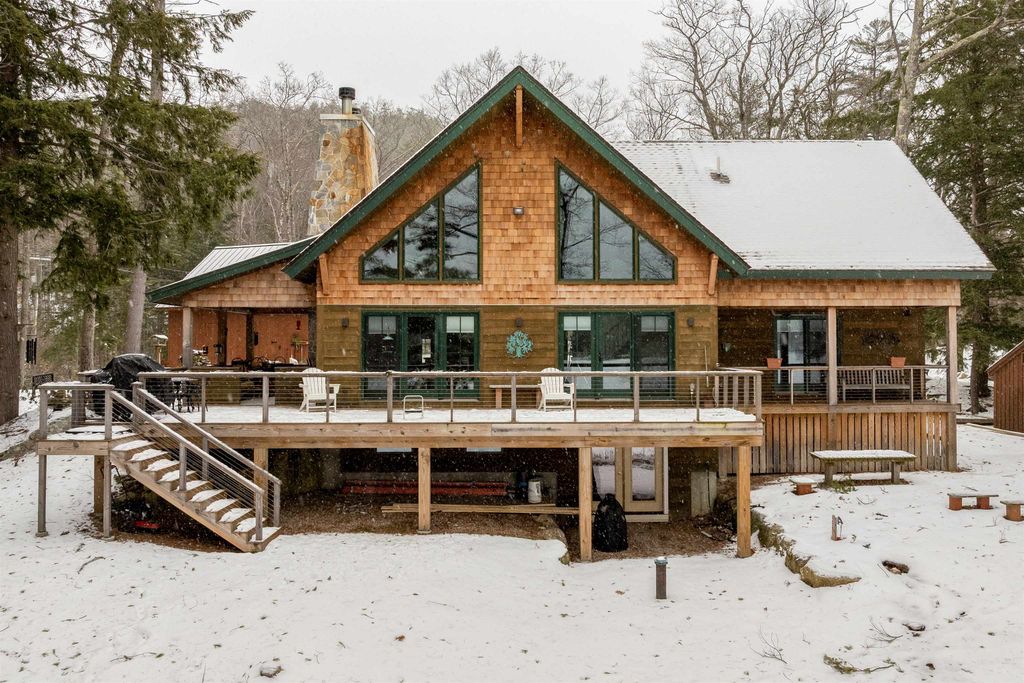 Photo of 6 Samoset Road, Sunapee, NH 03782 (MLS # 5074121)