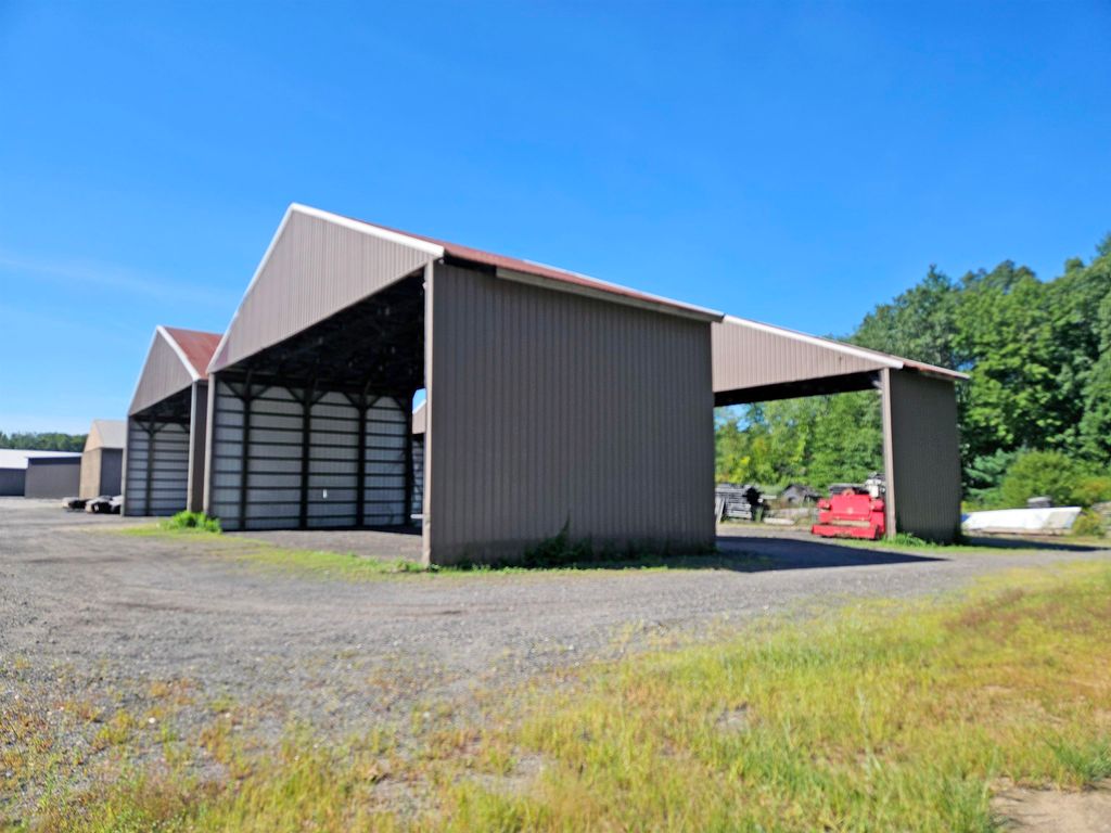 Photo of 36 Depot Road #Building No. 17, Kingston, NH 03848 (MLS # 5066653)