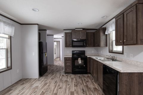 35 Overlook Lane Coventry VT 05855