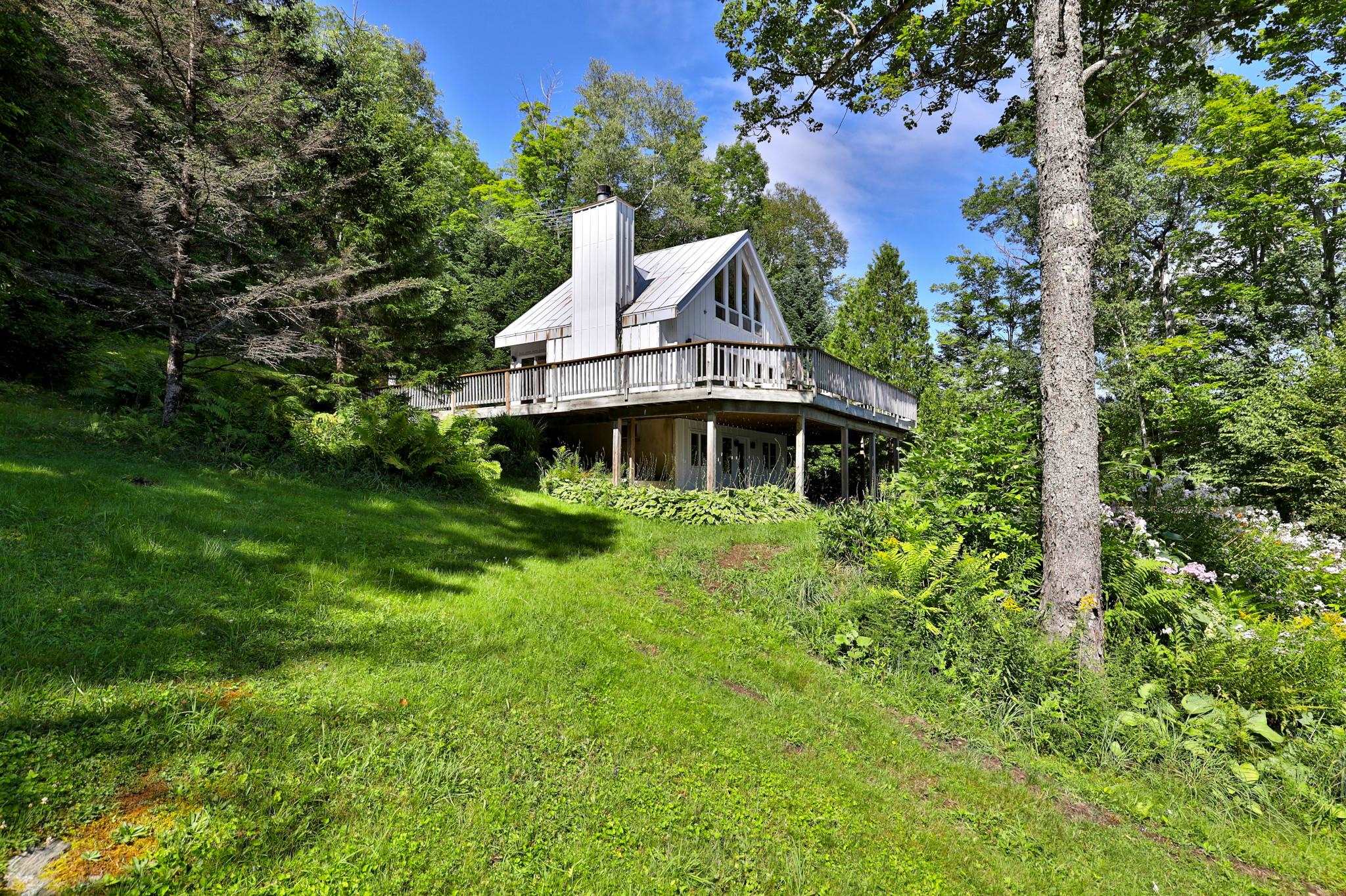 2110 Lynds Hill Road