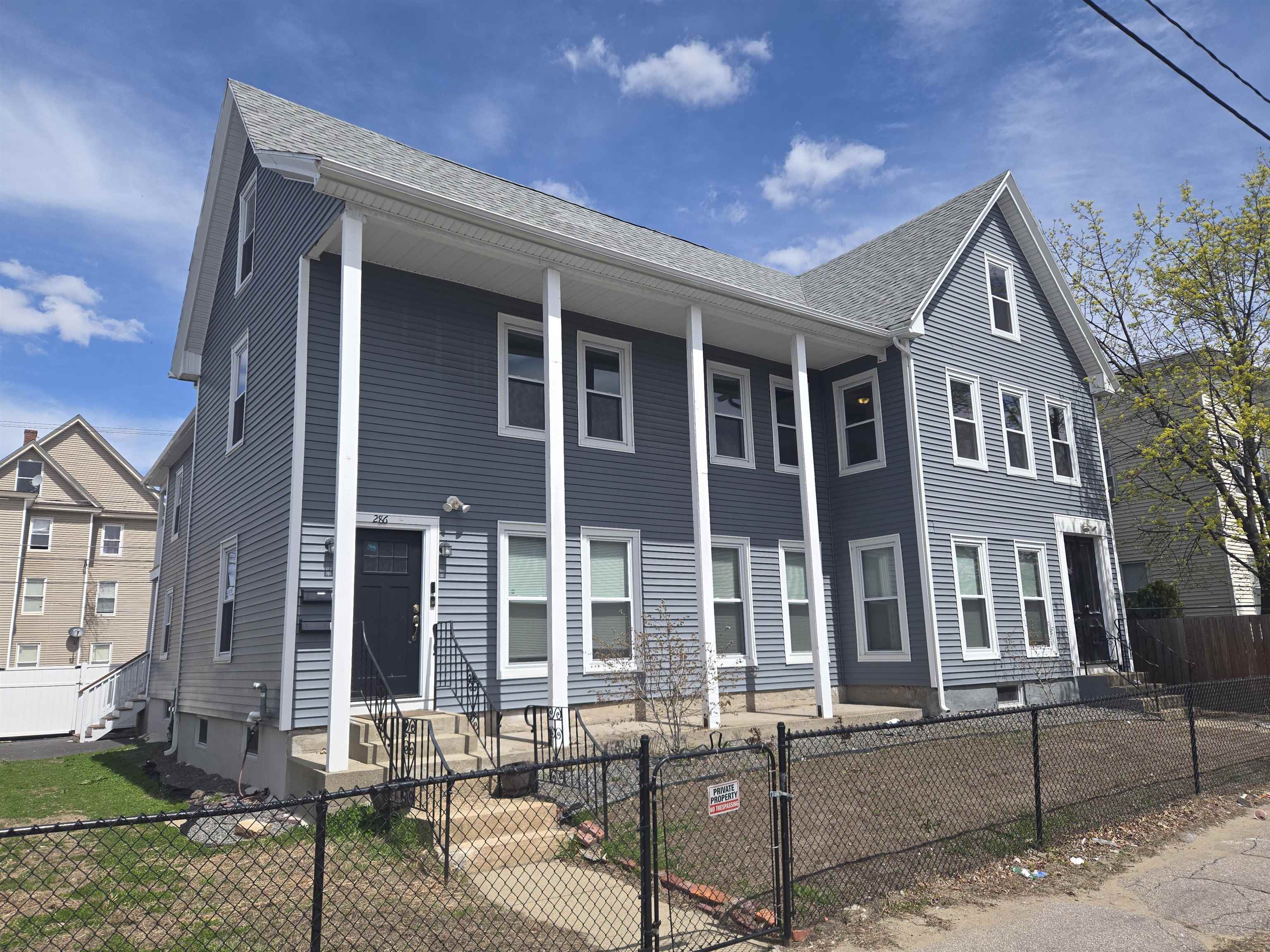 286 Lake Avenue