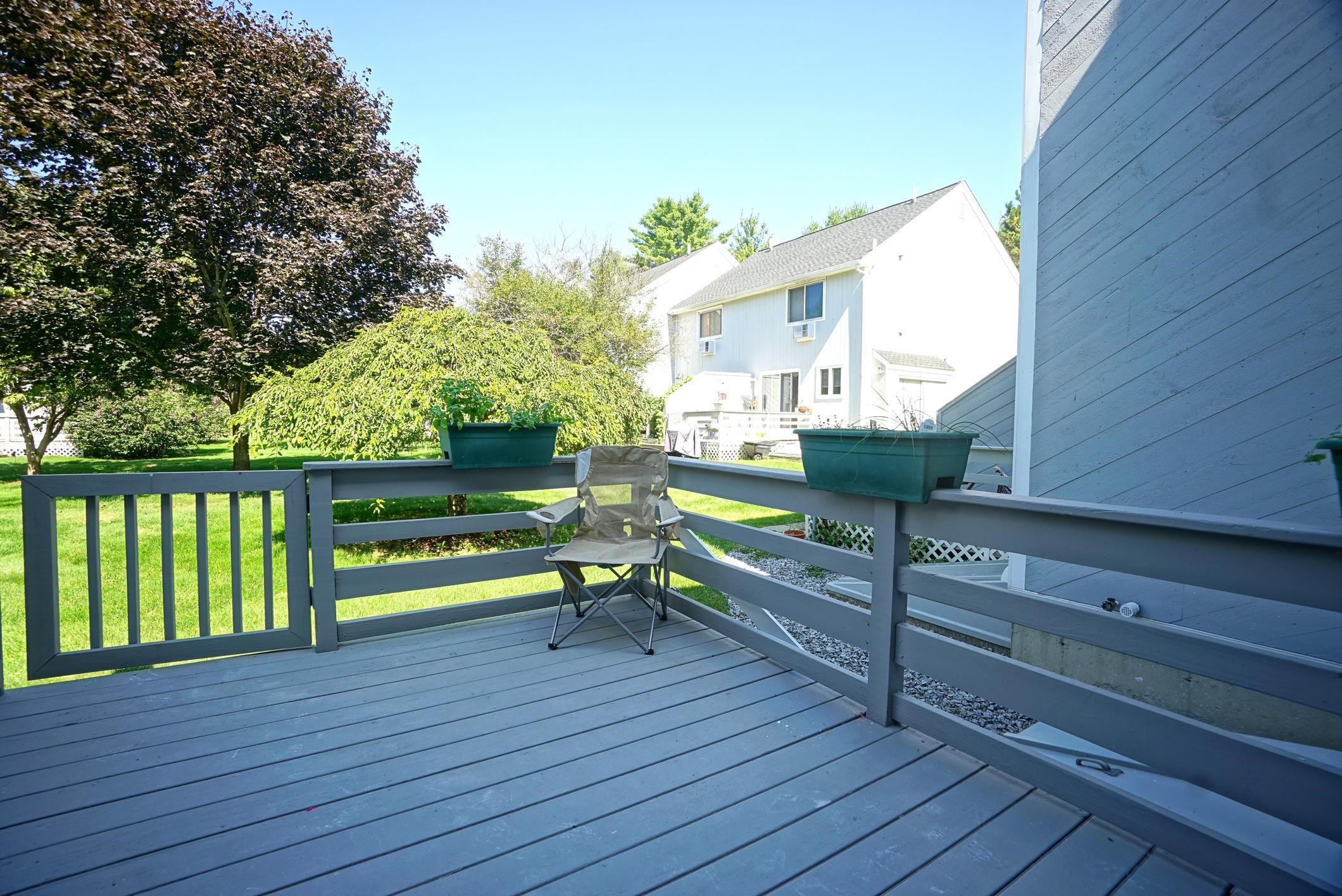 Manchester, New Hampshire 03102, United States, 2 Bedrooms Bedrooms, ,2 BathroomsBathrooms,Residential,Active,213956