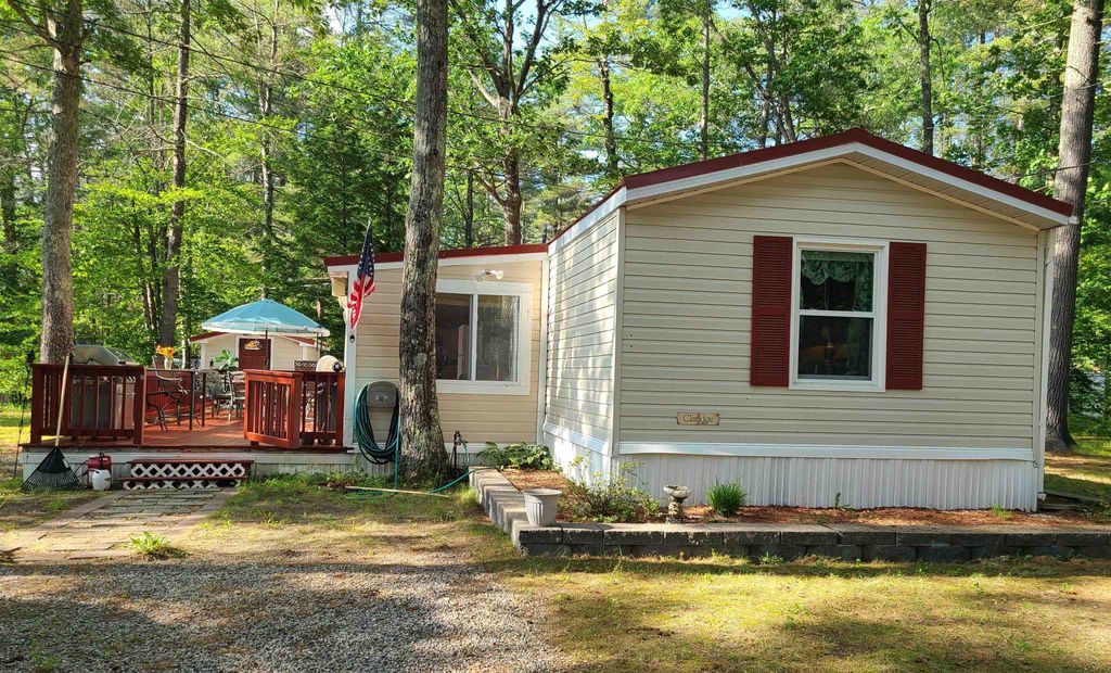 Photo of 350 Heron Point Road, Alton, NH 03809 (MLS # 5048509)