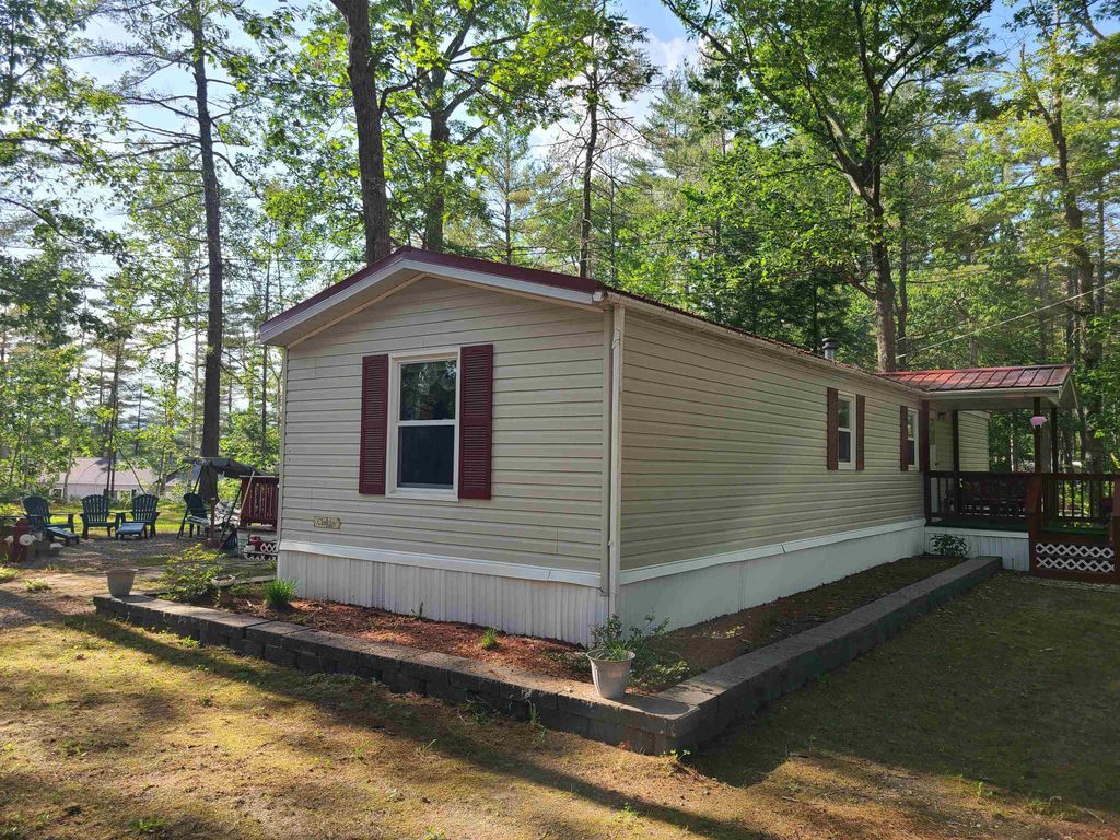 Photo of 350 Heron Point Road, Alton, NH 03809 (MLS # 5048509)