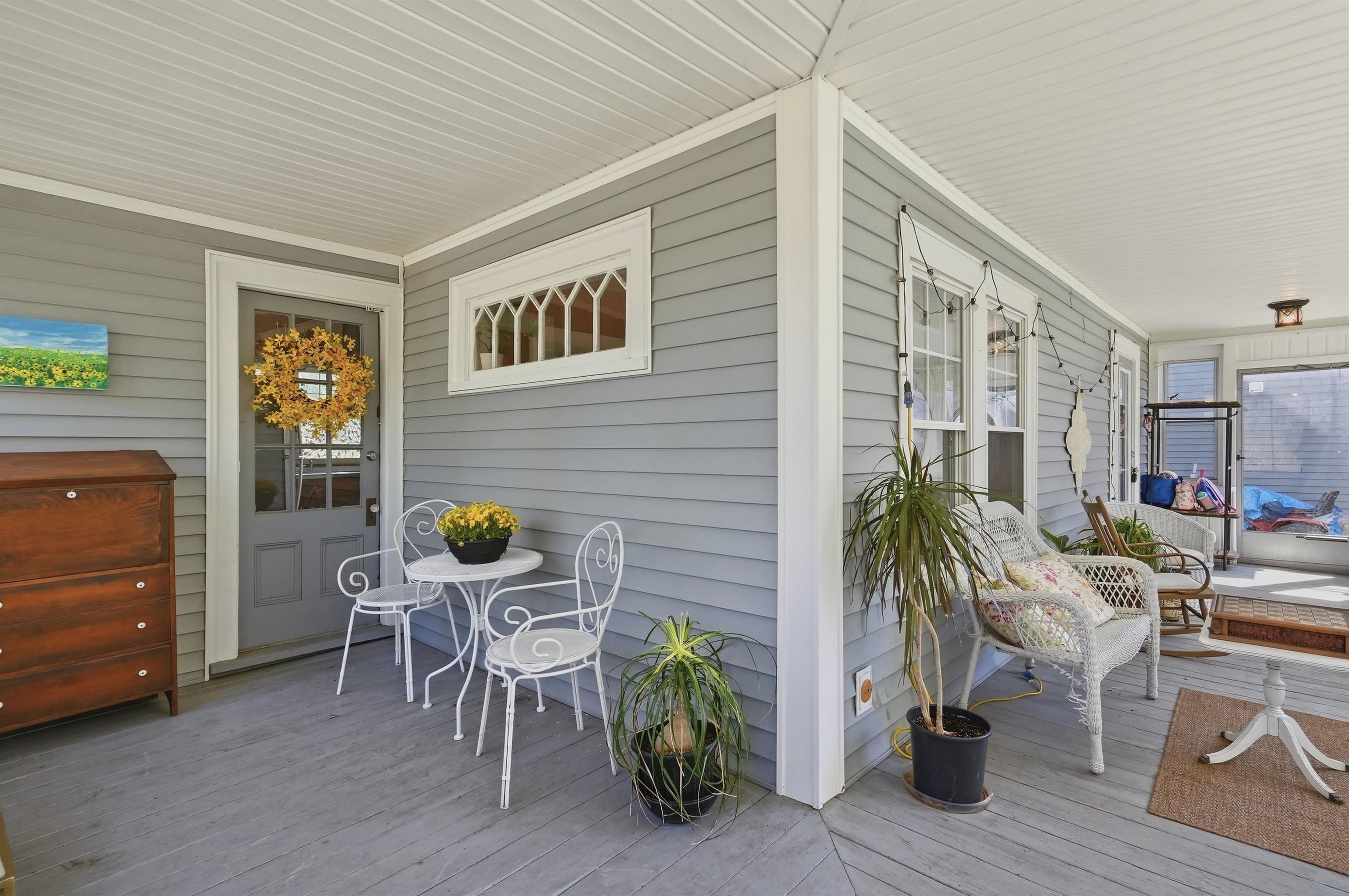 3 Maple Avenue
