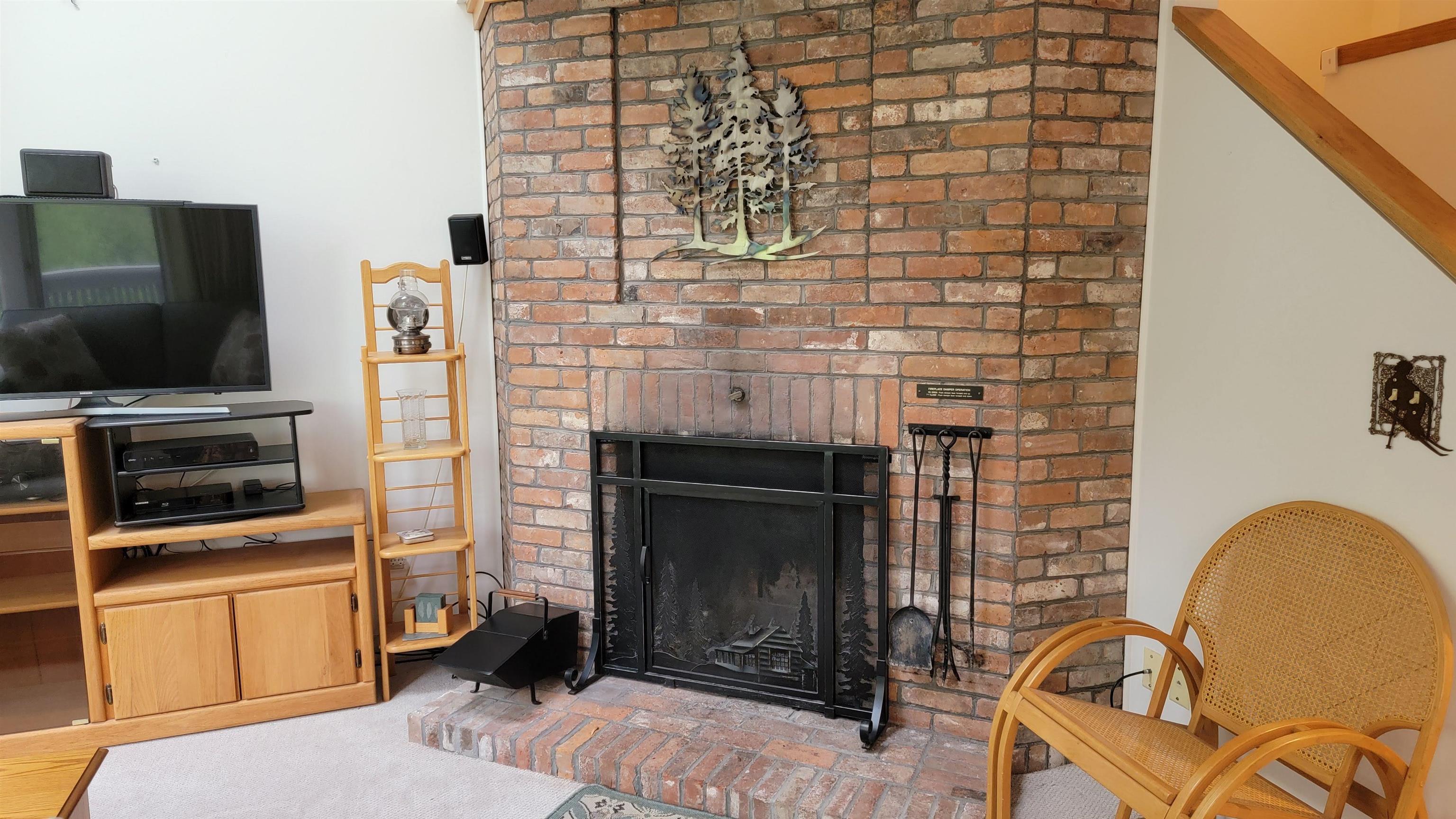 782 East Mountain Road C2
