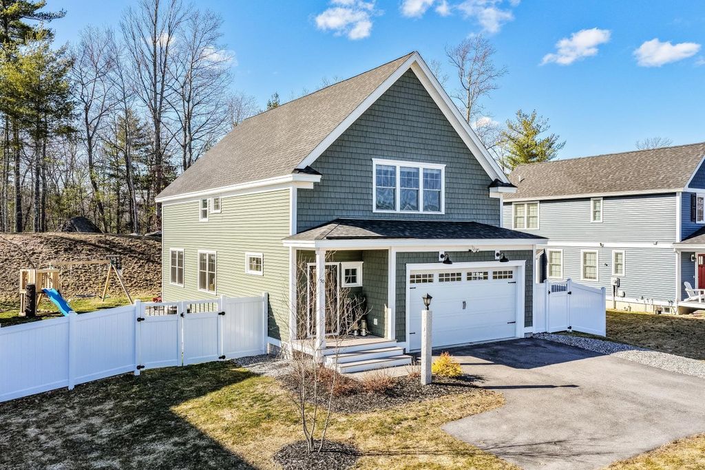Photo of 50 Clover Lane, Londonderry, NH 03053 (MLS # 5087656)