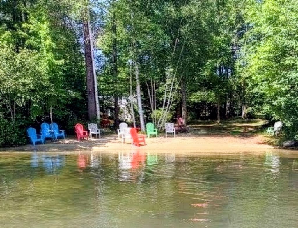 Photo of 4 Cummings Cove Road, Meredith, NH 03253 (MLS # 5079363)