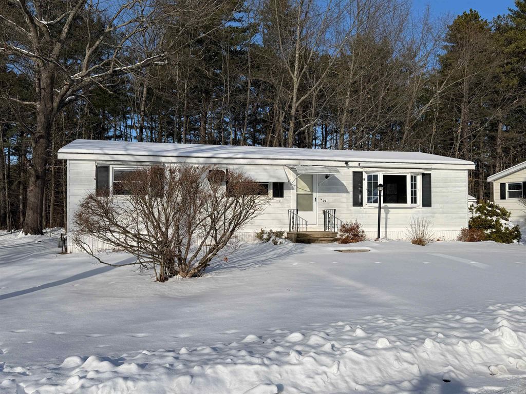 Photo of 22 Fairfield Drive, Concord, NH 03301 (MLS # 5072816)