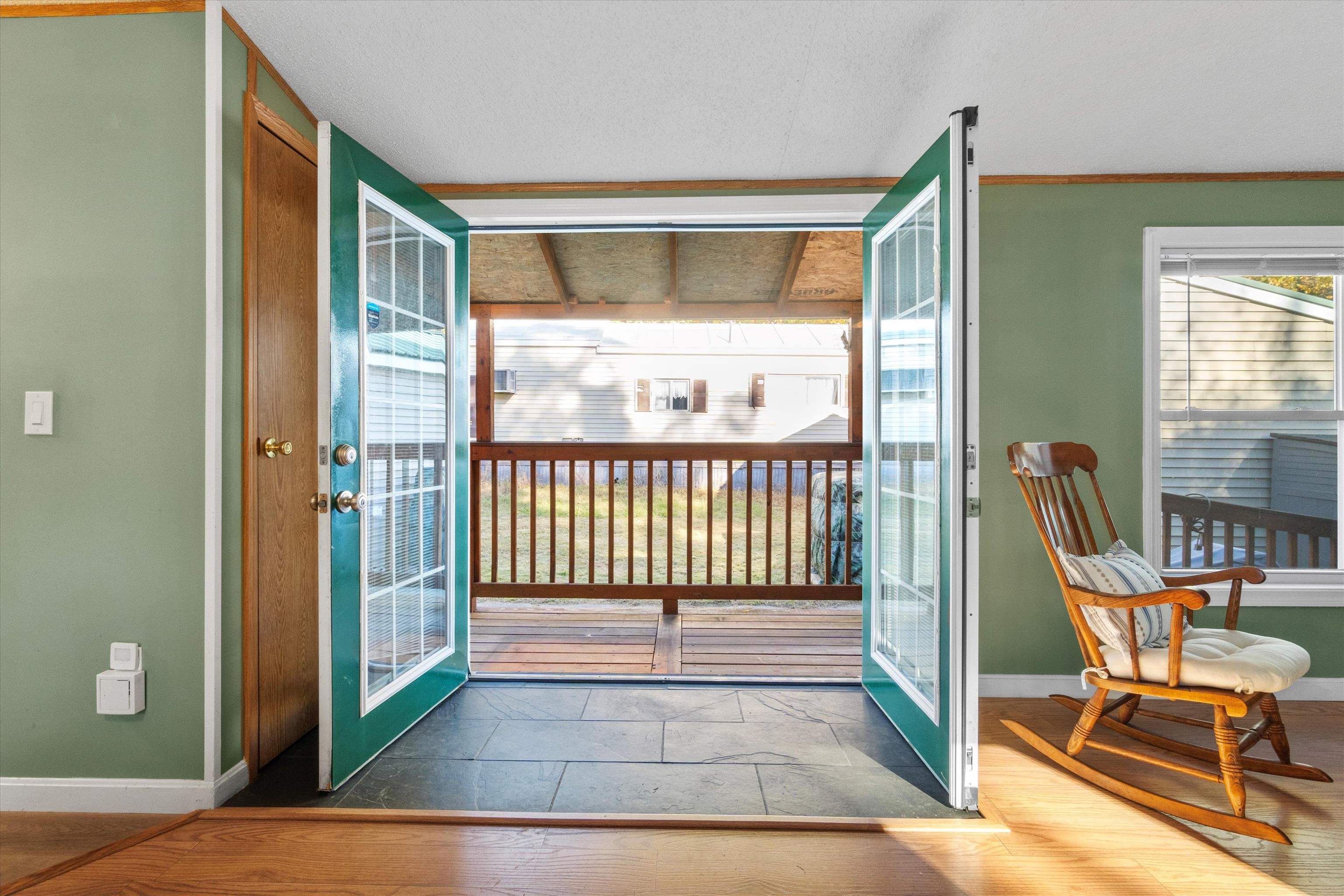 100 Rockingham Road 9