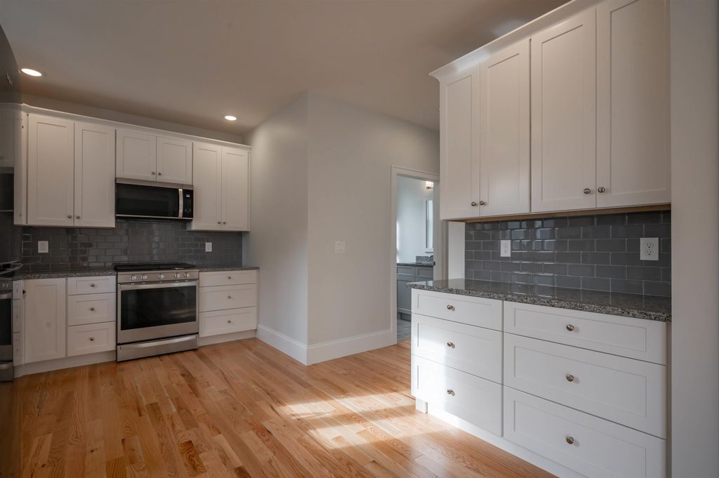 Photo of 61 Wilderness Drive, Nashua, NH 03062 (MLS # 5068322)