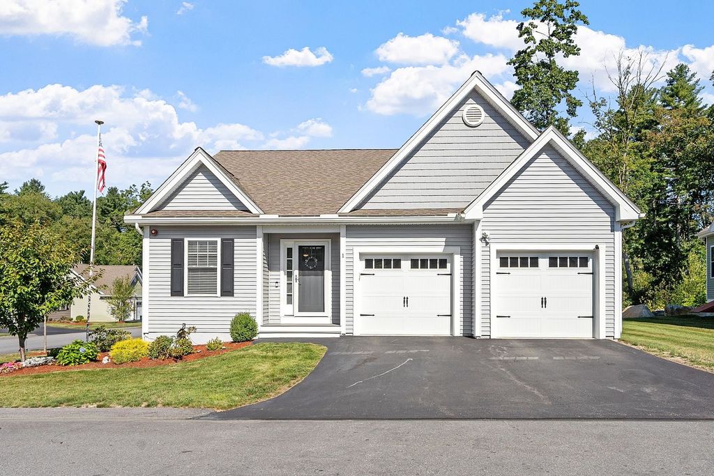 Photo of 1 Redwood Road, Pelham, NH 03076 (MLS # 5060277)