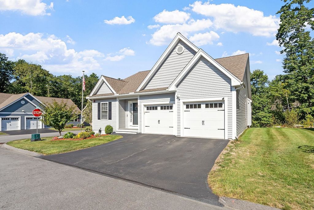 Photo of 1 Redwood Road, Pelham, NH 03076 (MLS # 5060277)